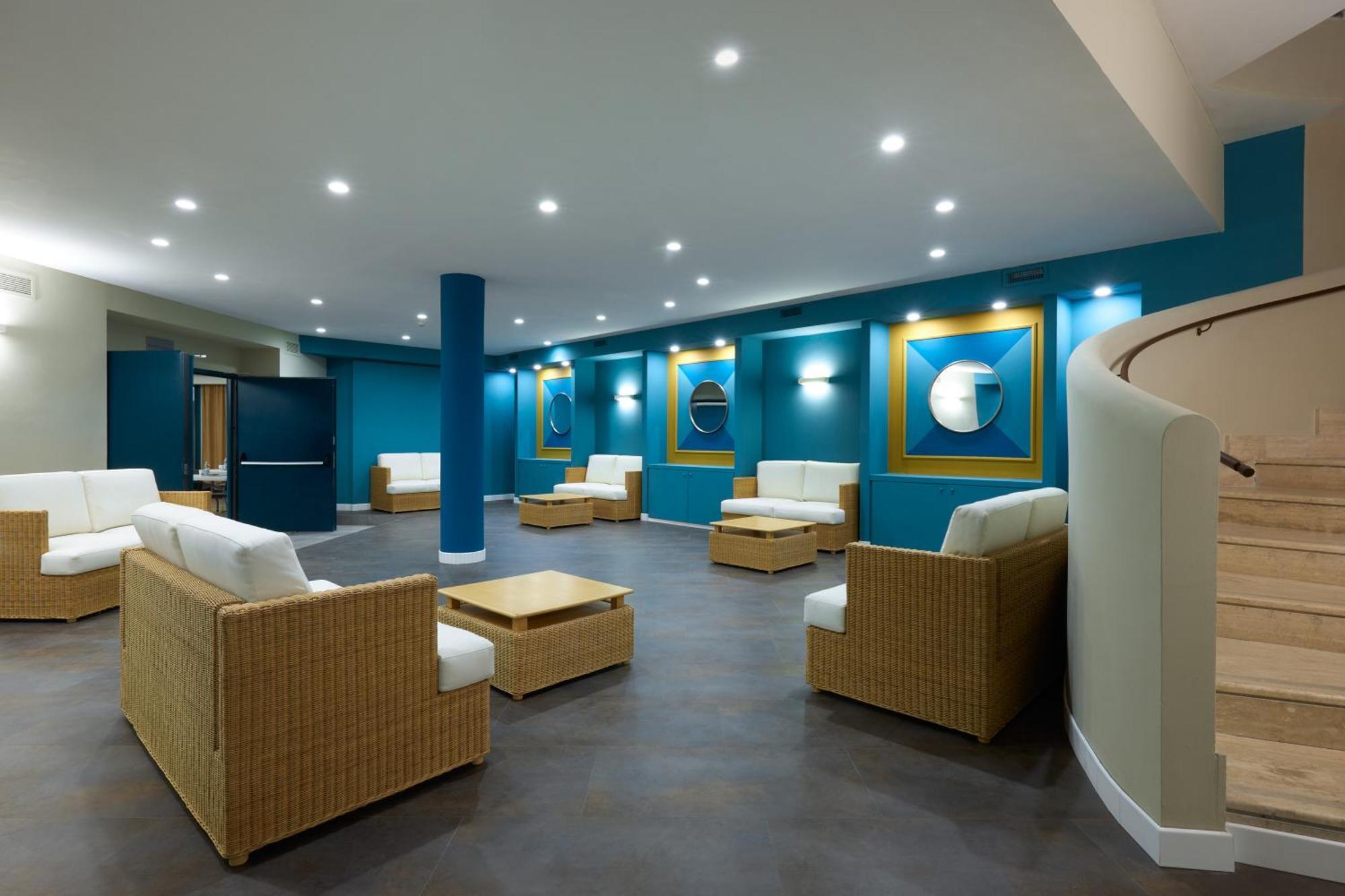 Hotel Roma Tor Vergata Esterno foto