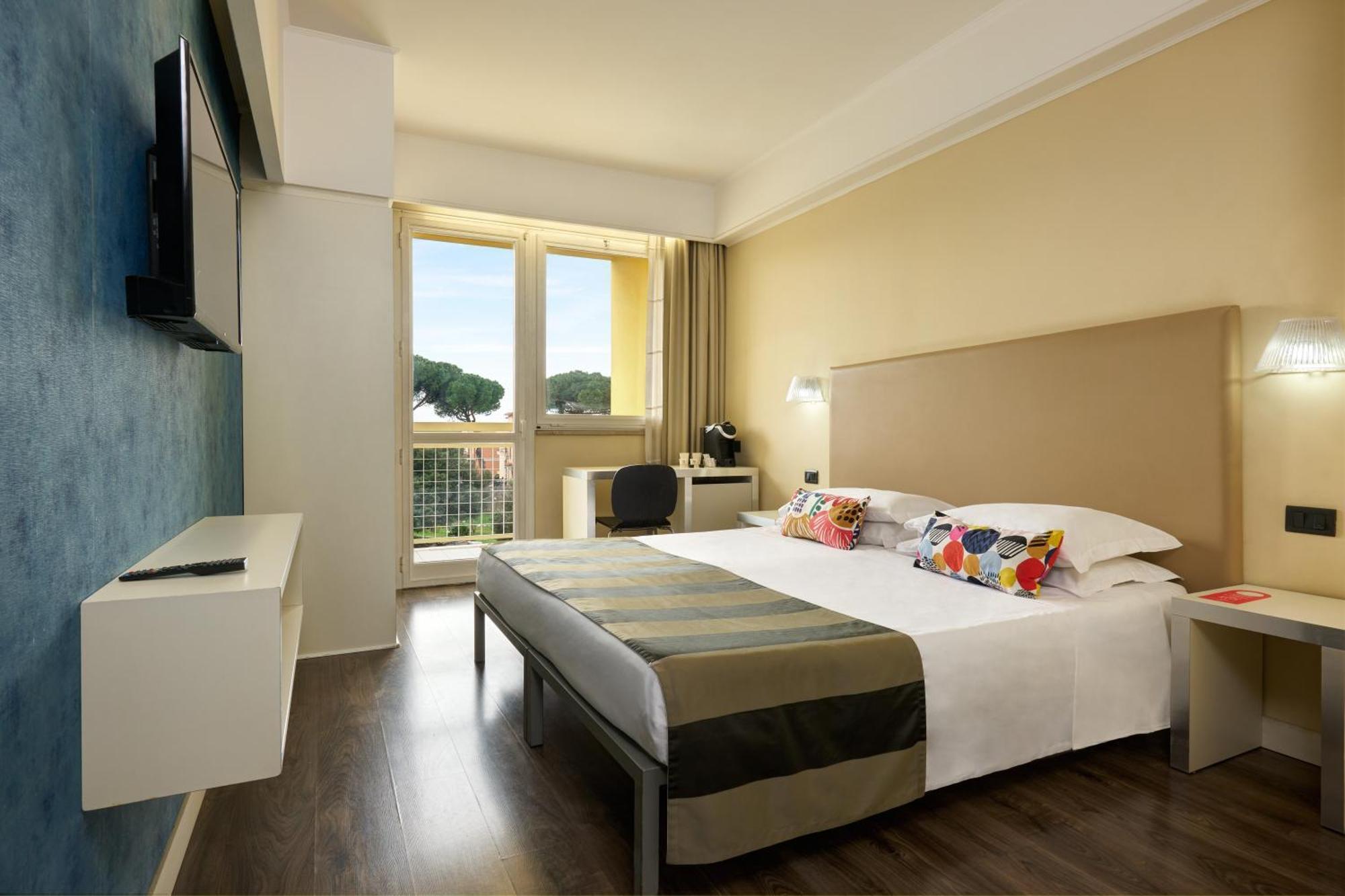 Hotel Roma Tor Vergata Esterno foto