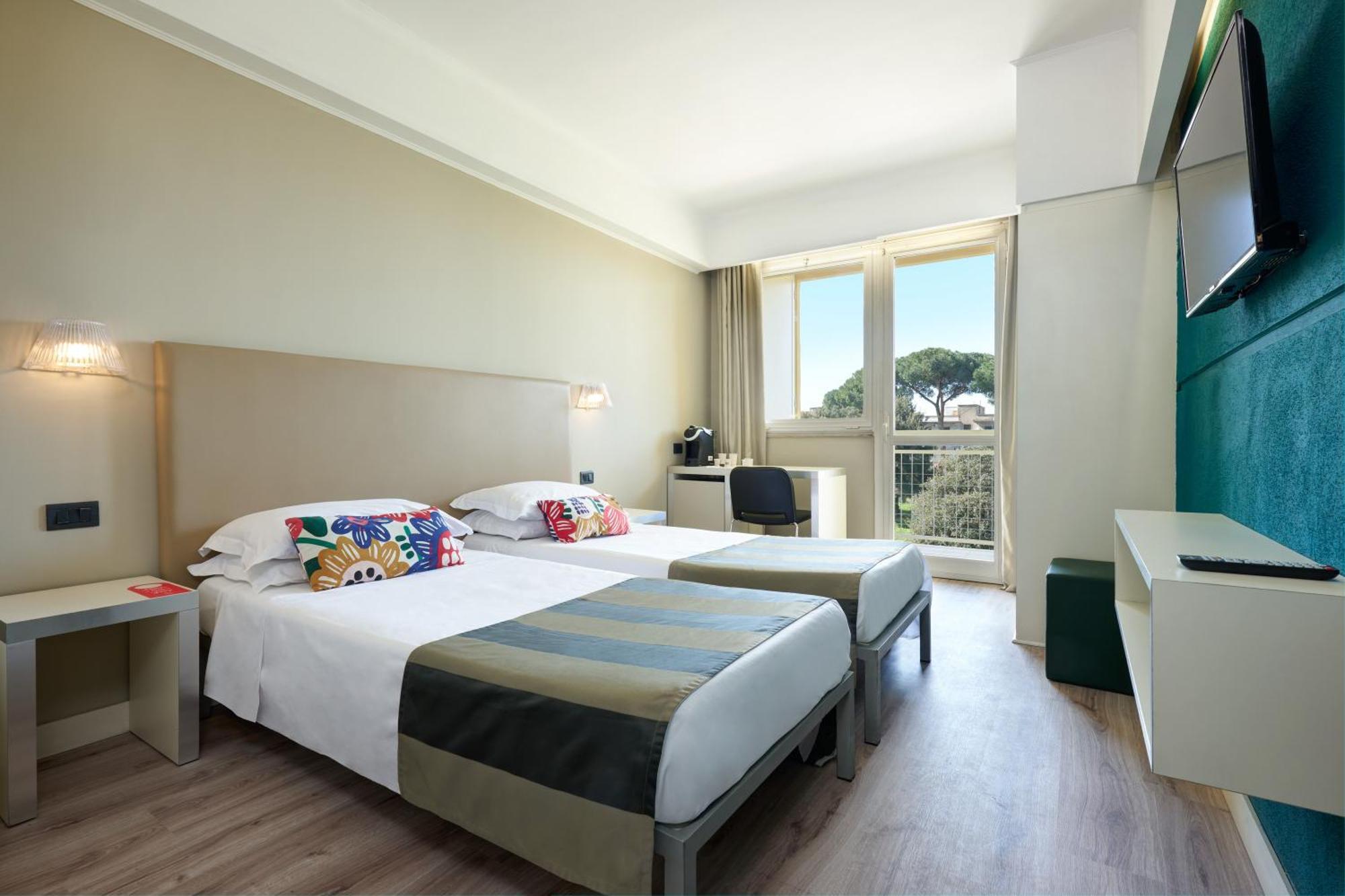 Hotel Roma Tor Vergata Esterno foto