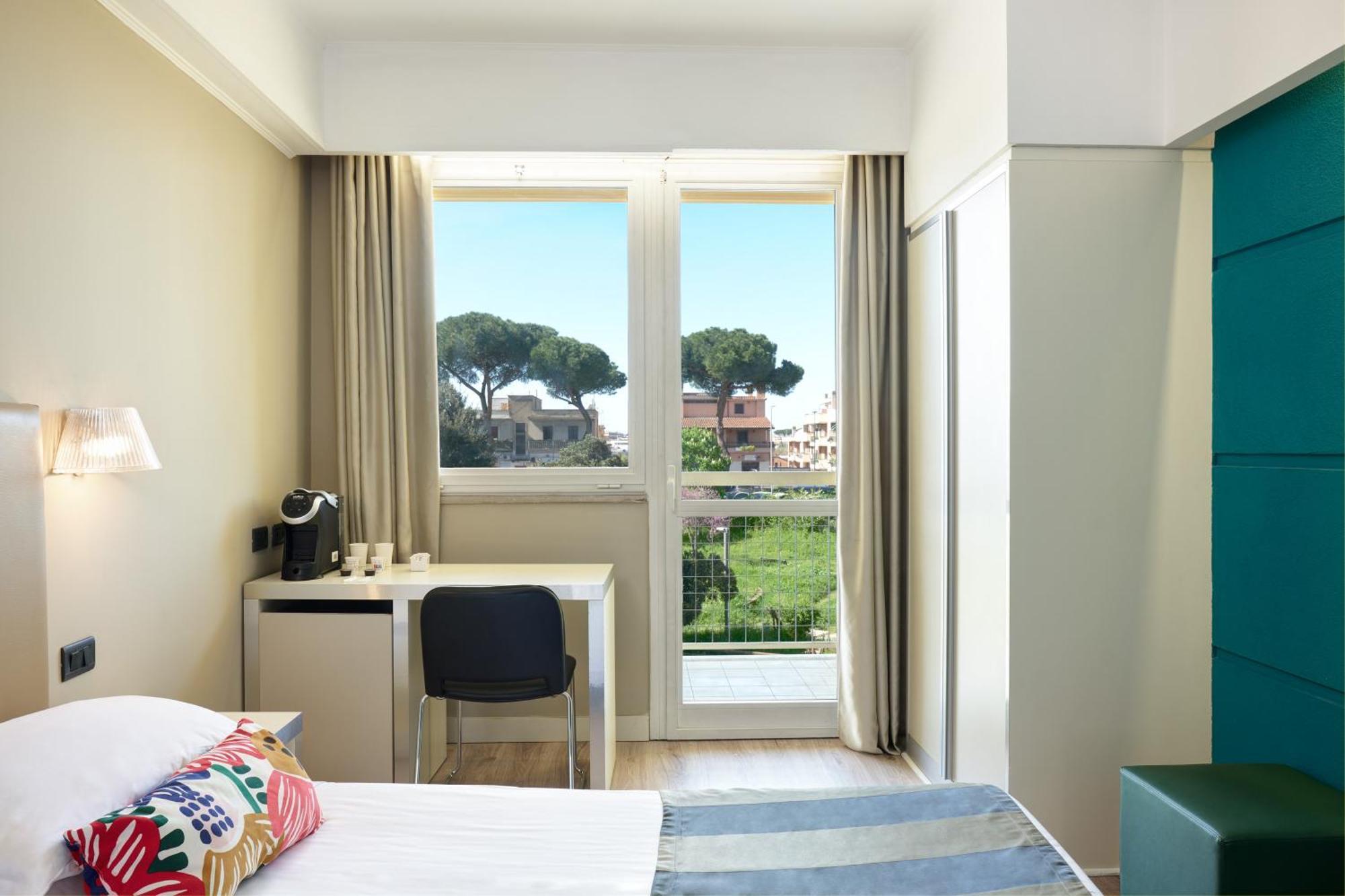 Hotel Roma Tor Vergata Esterno foto
